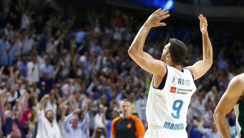 Ρεάλ: Το Clásico θα διακοπεί στο 9' για να τιμηθεί ο Ρέγιες thumb