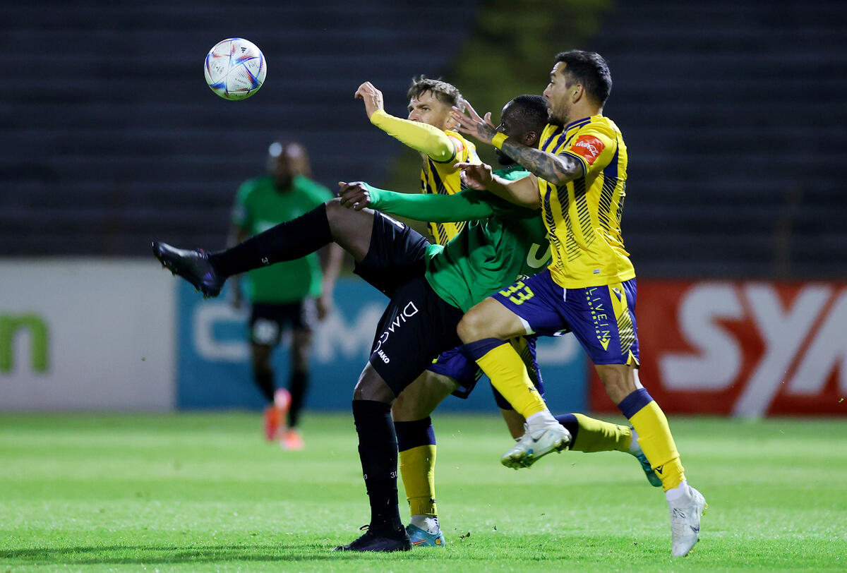 Ολυμπιακός - ΑΕΛ 0-0: Φάσεις, τραυματισμοί και... όλα στην ρεβάνς! thumb