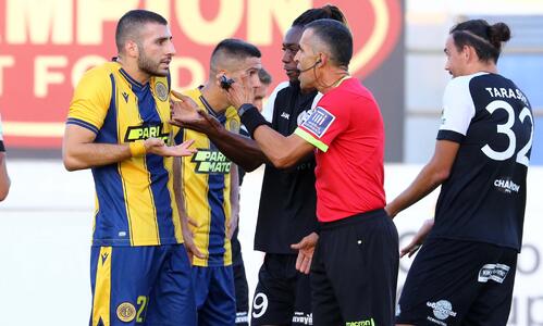 Τα στοιχεία για τις κάρτες του πρωταθλήματος thumb