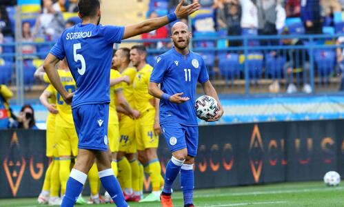 Η ουκρανική ανωτερότητα, η αποβολή και ο Παναγή (vid) thumb