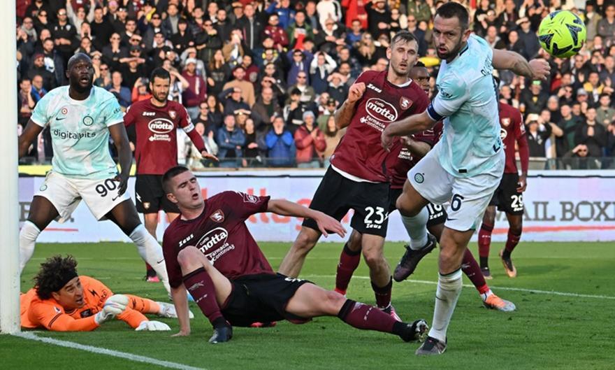 Serie A: Κάζο για Ίντερ, βασικός ο Κάστανος thumb