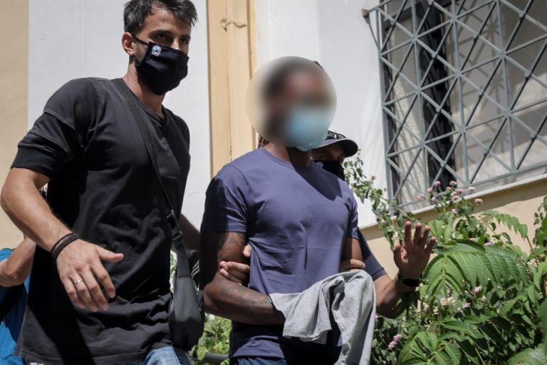  Δικηγόρος Σεμέδο: «Τη βίασε και του έστειλε μήνυμα να βγουν το επόμενο βράδυ;» thumb