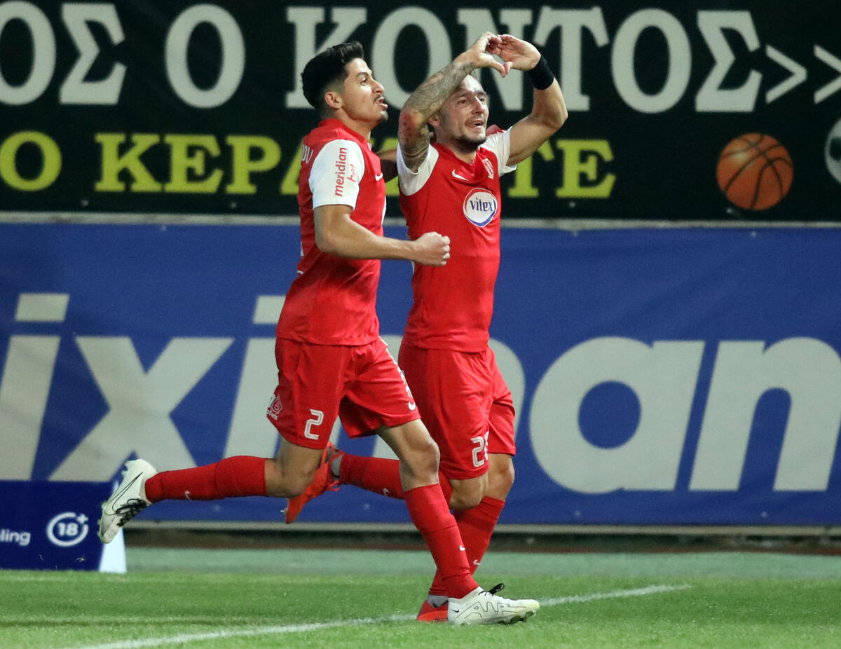 Συλλυπητήρια Σαλαμίνας σε Σεργίου έχασε δικό του άτομο στα Τέμπη thumb