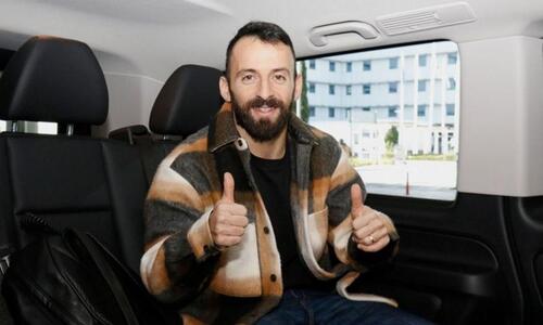 Έφτασε για το deal ο Σιώπης: «Τεράστιο κίνητρο να πάρουμε τίτλους» thumb
