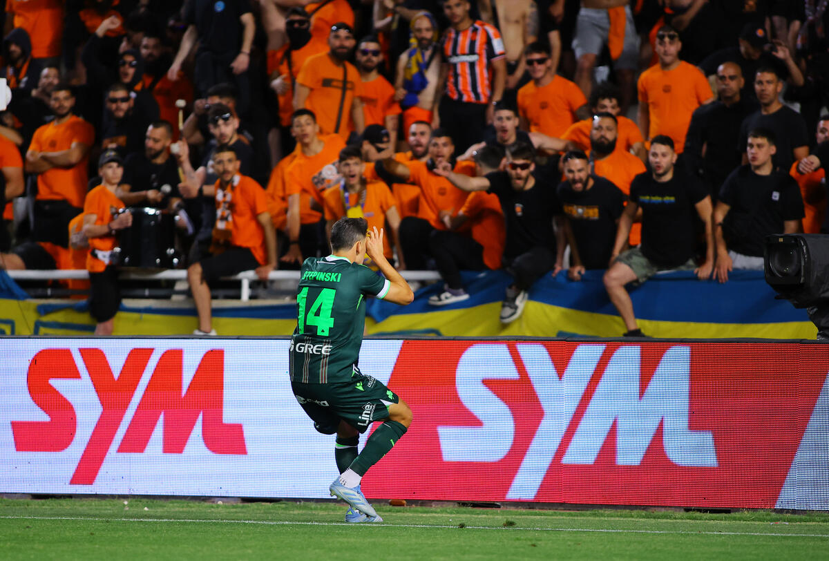 Ομόνοια - ΑΠΟΕΛ 2-1: Με υπογραφή Στεπίνσκι το «αιώνιο» και η πρώτη για τους 'πράσινους' thumb