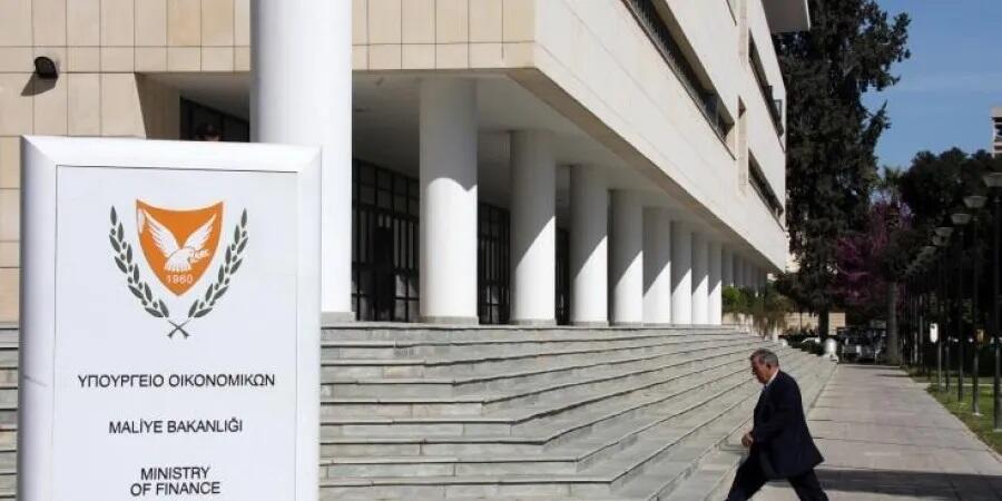 Ελεγκτική: Σωματεία αντί να εξοφλούν δημιουργούν νέα χρέη προς το κράτος thumb