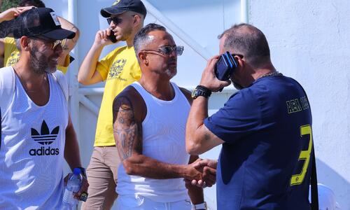 Φιλικό δίτερμα παλαιμάχων στην ανοικτή προπόνηση της ΑΕΛ! (ΦΩΤΟΣ) thumb