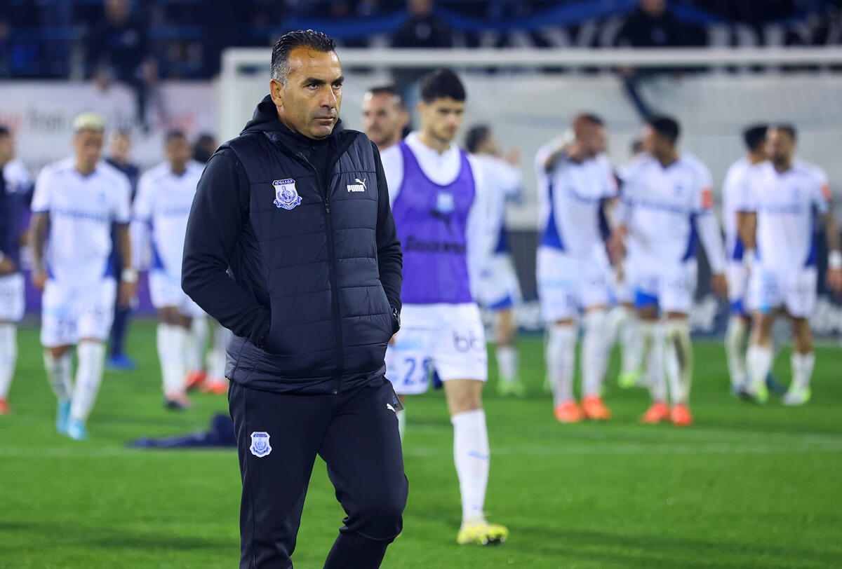 «Στρατηγός ο Σωφρόνης, ανέλαβε μια ομάδα κουρελιασμένη...» thumb