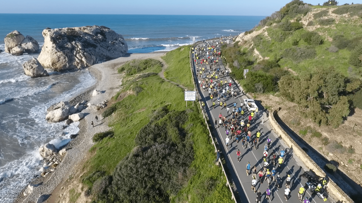 Η Κύπρος στο ρυθμό του 25ου Logicom Cyprus Marathon thumb
