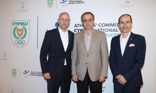 Ο Πάρις Σπανός Επίτιμο Μέλος της Κυπριακής Ολυμπιακής Επιτροπής thumb