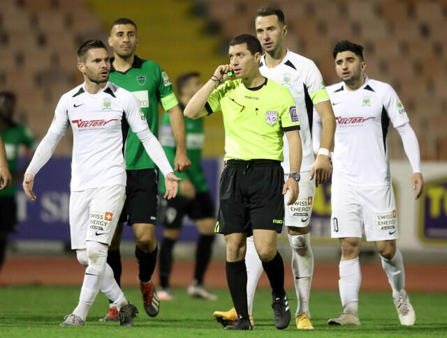 Είχε από όλα, δυο γκολ, VAR, αποβολή και 1-1 (video) thumb