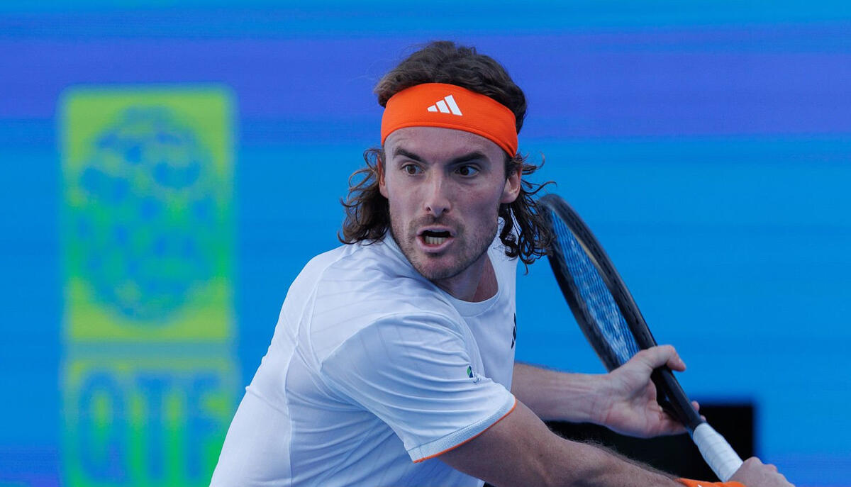 Qatar Open: «Βροντερό» παρών από τον Τσιτσιπά που «πέταξε» στους «8» thumb