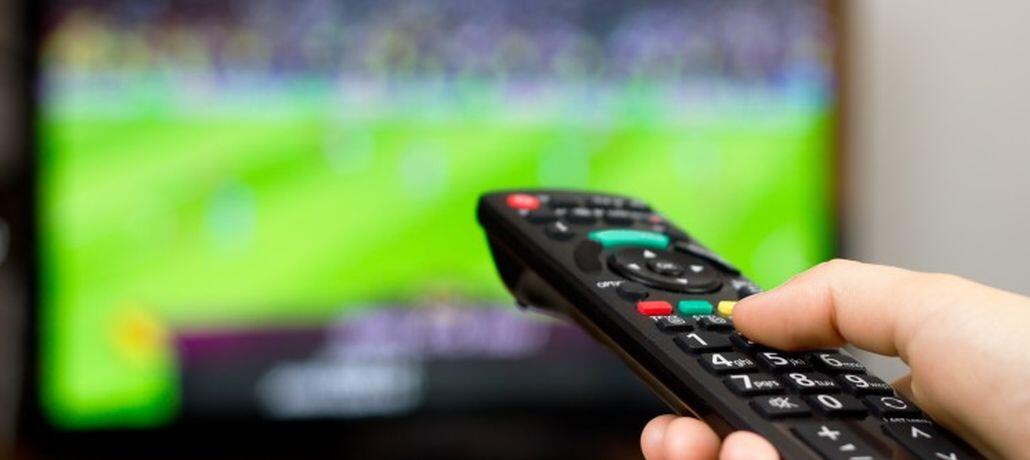 TV Agenda: Μπόλικη δράση με... κορύφωση τ' αστέρια! thumb