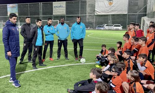 Στην Κύπρο ο τεχνικός διευθυντής της Valencia C.F. thumb