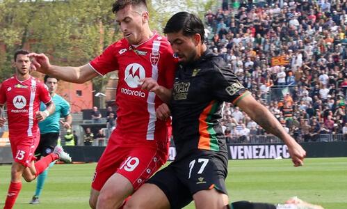 Serie A: Η Βενέτσια «καταδίκασε» τη Μόντσα και ελπίζει thumb
