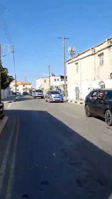 Πλάνα (Sportime) από την πορεία Ανορθωσιατών στην Ξυλοτύμπου (video) thumb