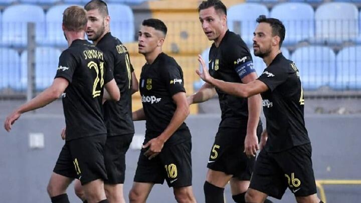 Δεν «ζαλίζεται» από το ρετιρέ ο Άρης thumb