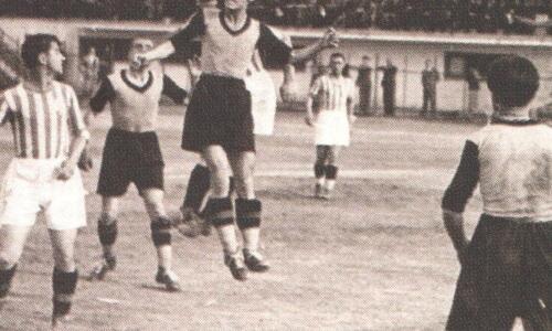 Το ελληνικό ποδόσφαιρο στα χρόνια του πολέμου thumb