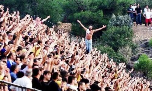 Έφυγε ο Νο1 οπαδός στην ιστορία του οπαδικού κινήματος thumb