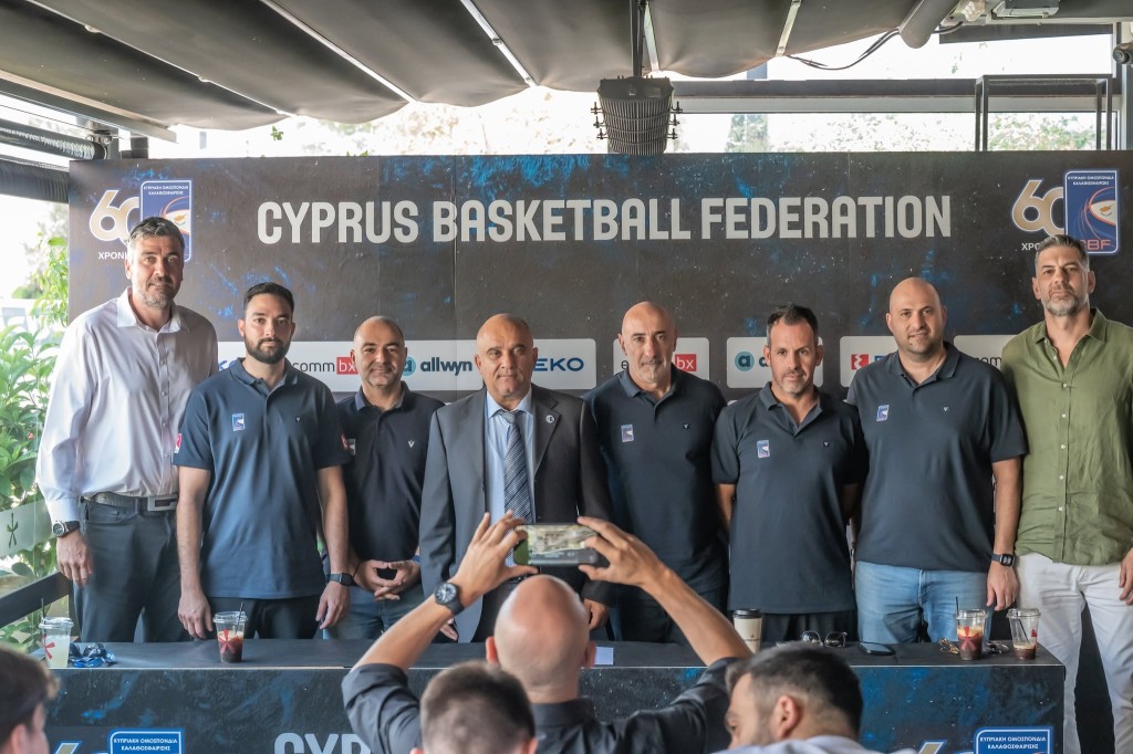 Νέος προπονητής στην Εθνική Ανδρών image